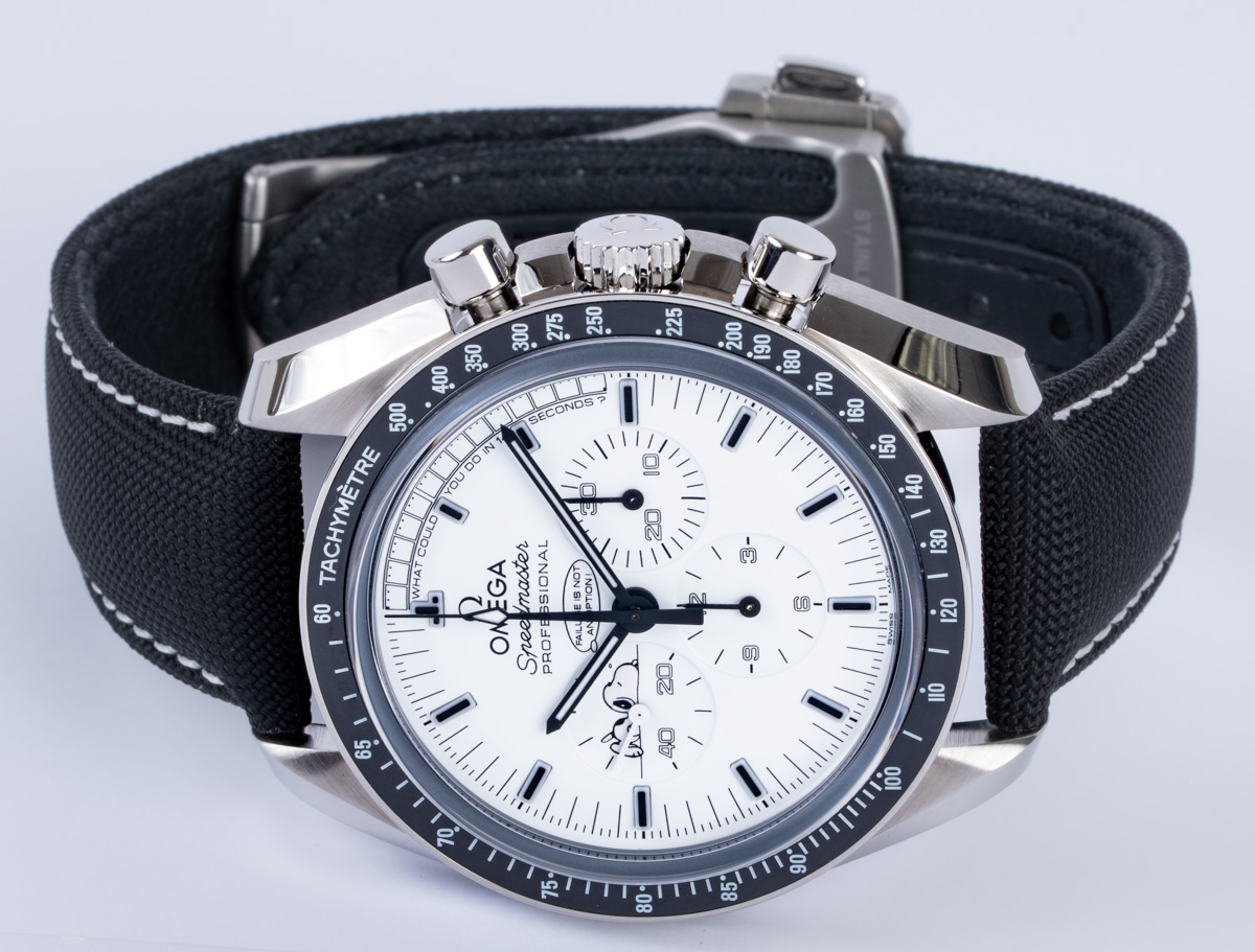 Omega Speedmaster Apollo 13 'Silver Snoopy' : 311.32.42.30.04.003