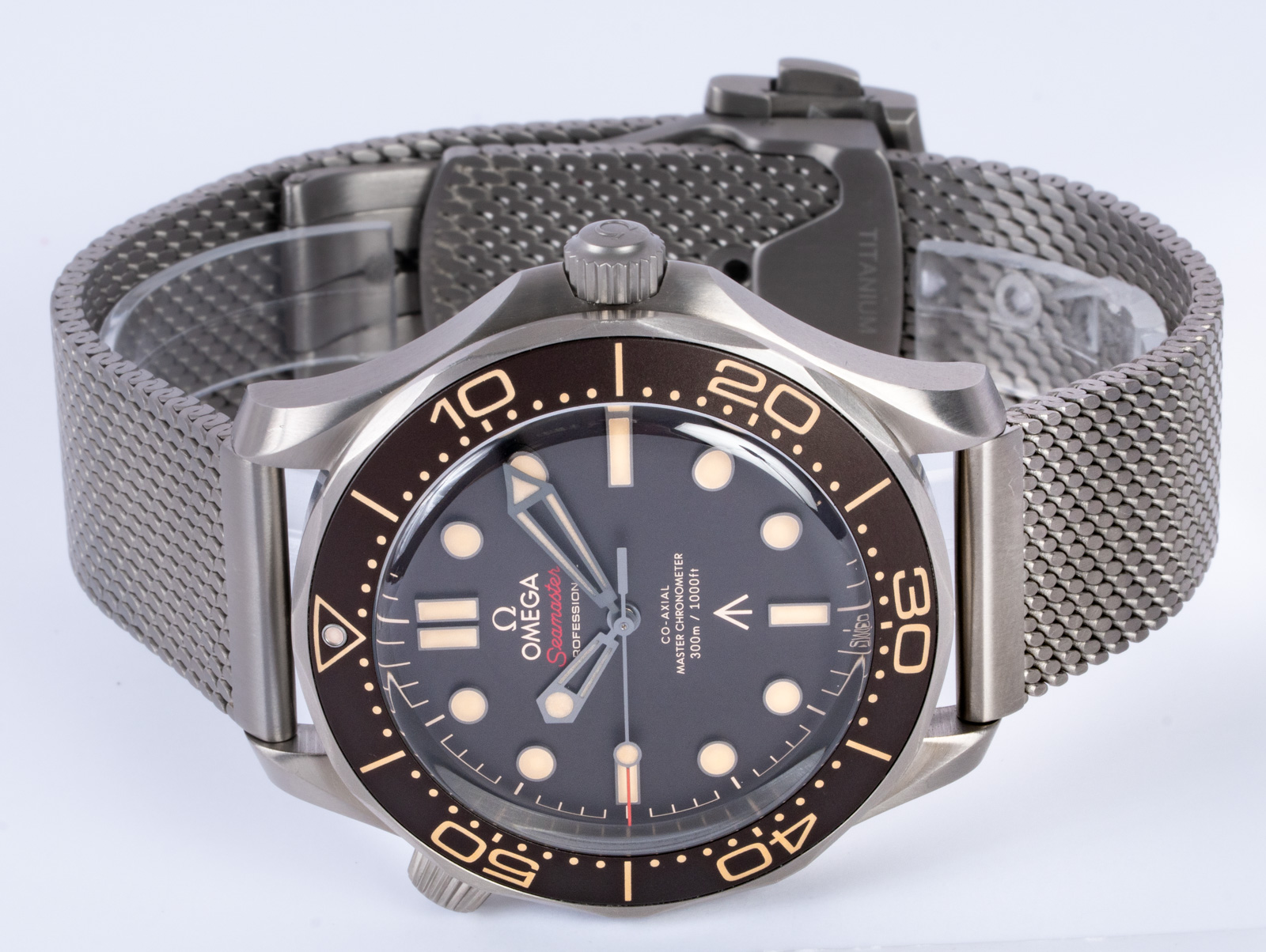 Omega Seamaster 007 Edition 'No Time to Die' 210.90.42.20.01.001