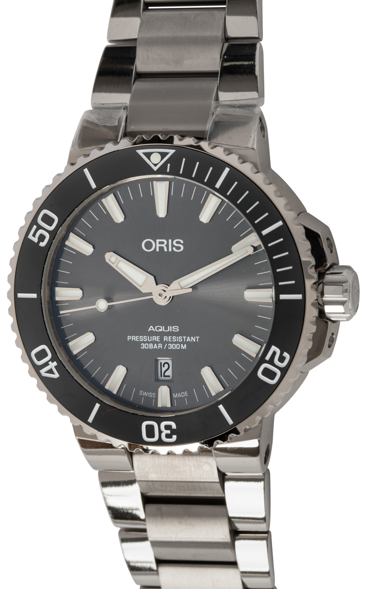 Oris - Aquis Titanium Date 43mm