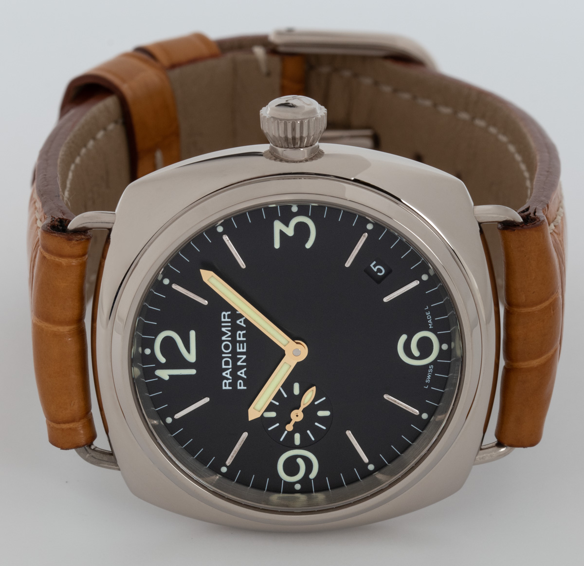 Panerai - Radiomir : PAM 62 : SOLD OUT : black dial on tan