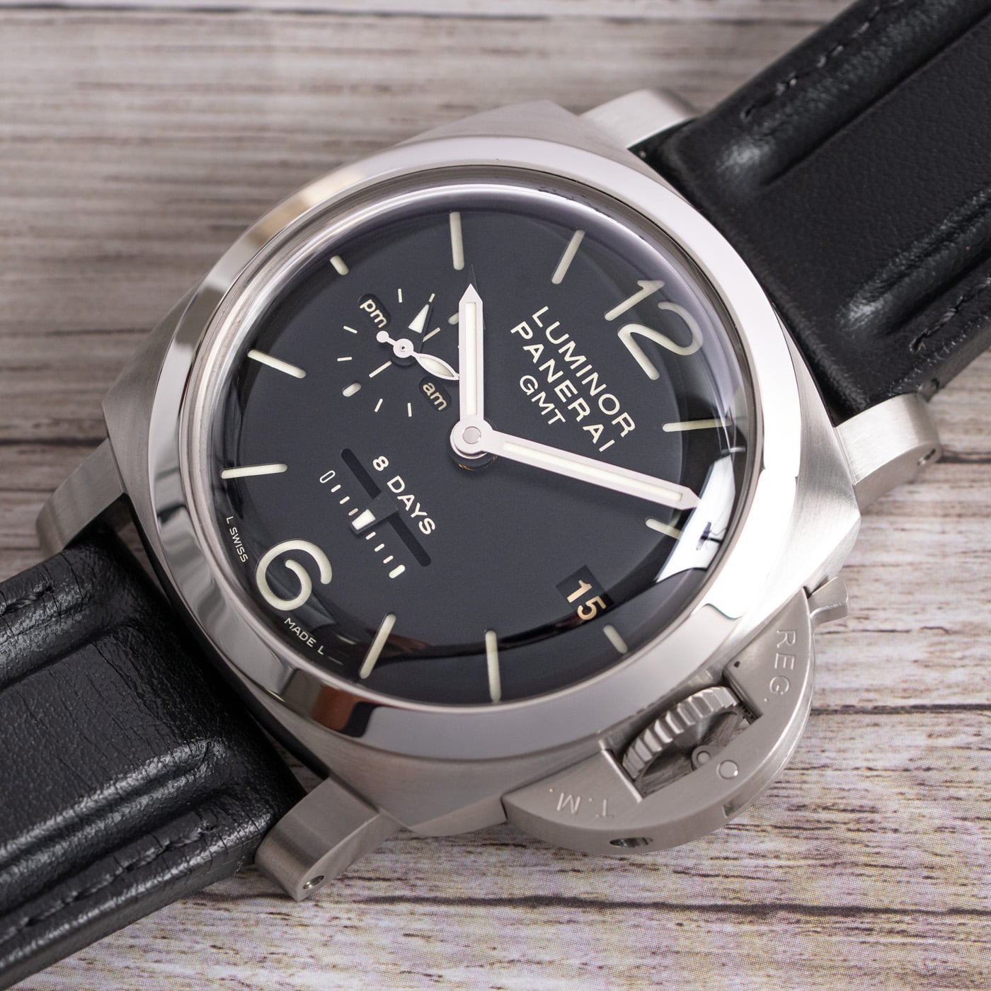 Panerai Luminor 1950 8 Days GMT, Panerai PAM00233