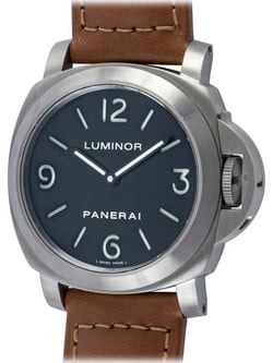 Panerai - Luminor Base Titanio