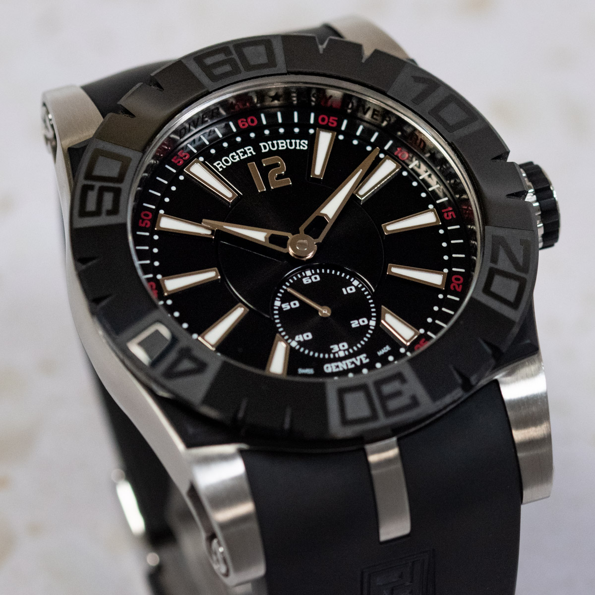 Roger dubuis easy diver price online