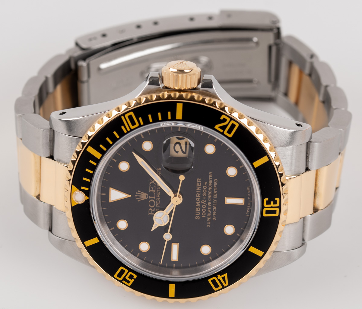 Rolex - Submariner Date : 16803 : SOLD OUT : black dial on Heavy