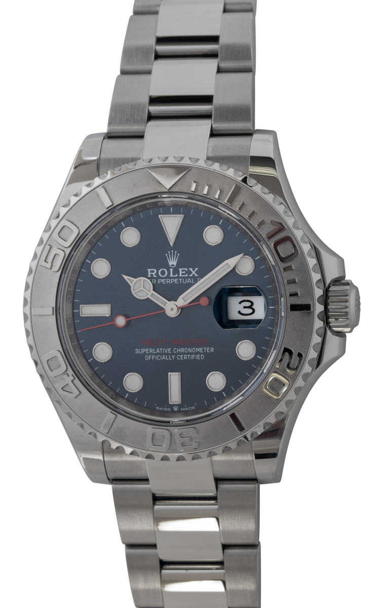 Rolex Yacht-Master 40 : 126622 bright blue dial