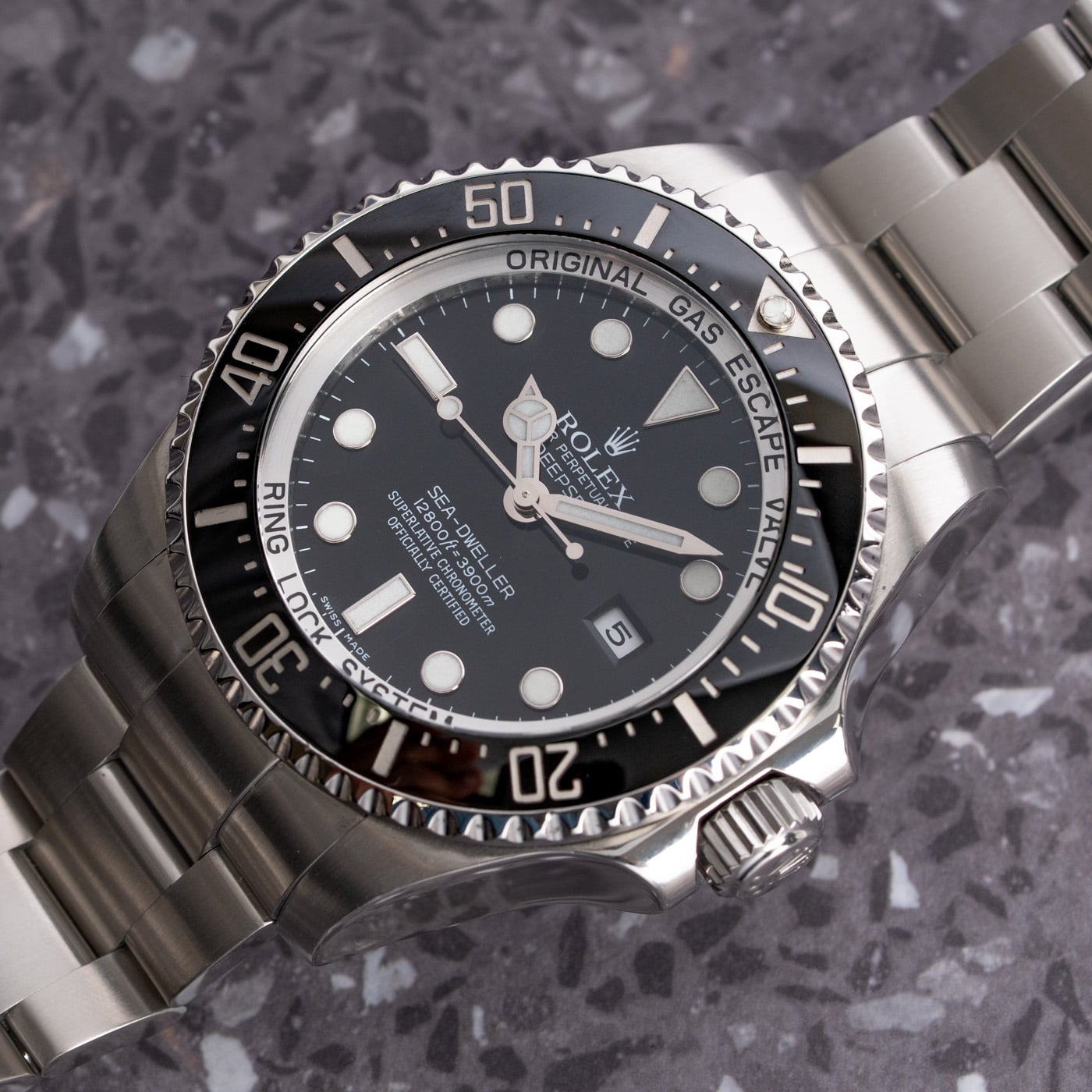 Rolex Sea-Dweller DEEPSEA 116660 - Black Dial, Steel, 44mm