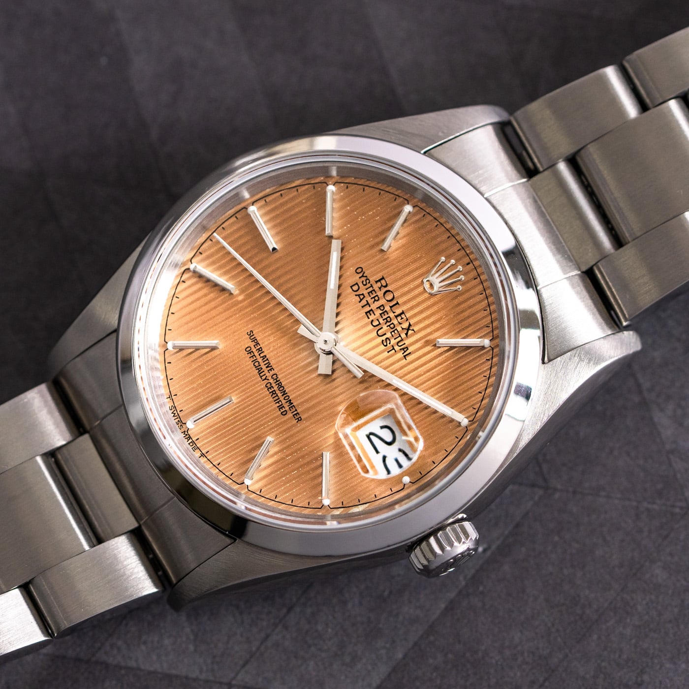Rolex Datejust 36 'Tropical' : 16200 U serial, ca. 1998