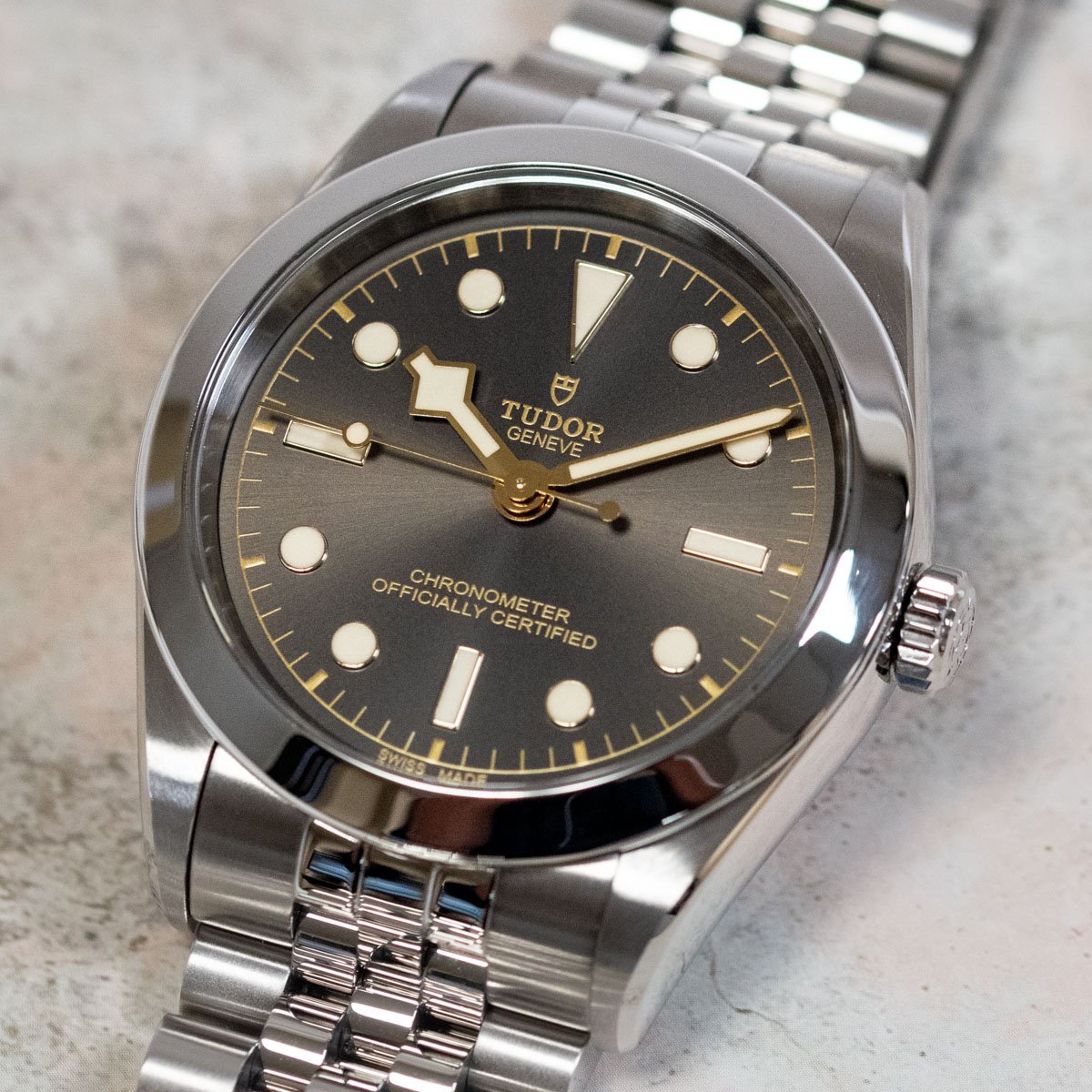 Tudor Black Bay 39 : M79660-0001