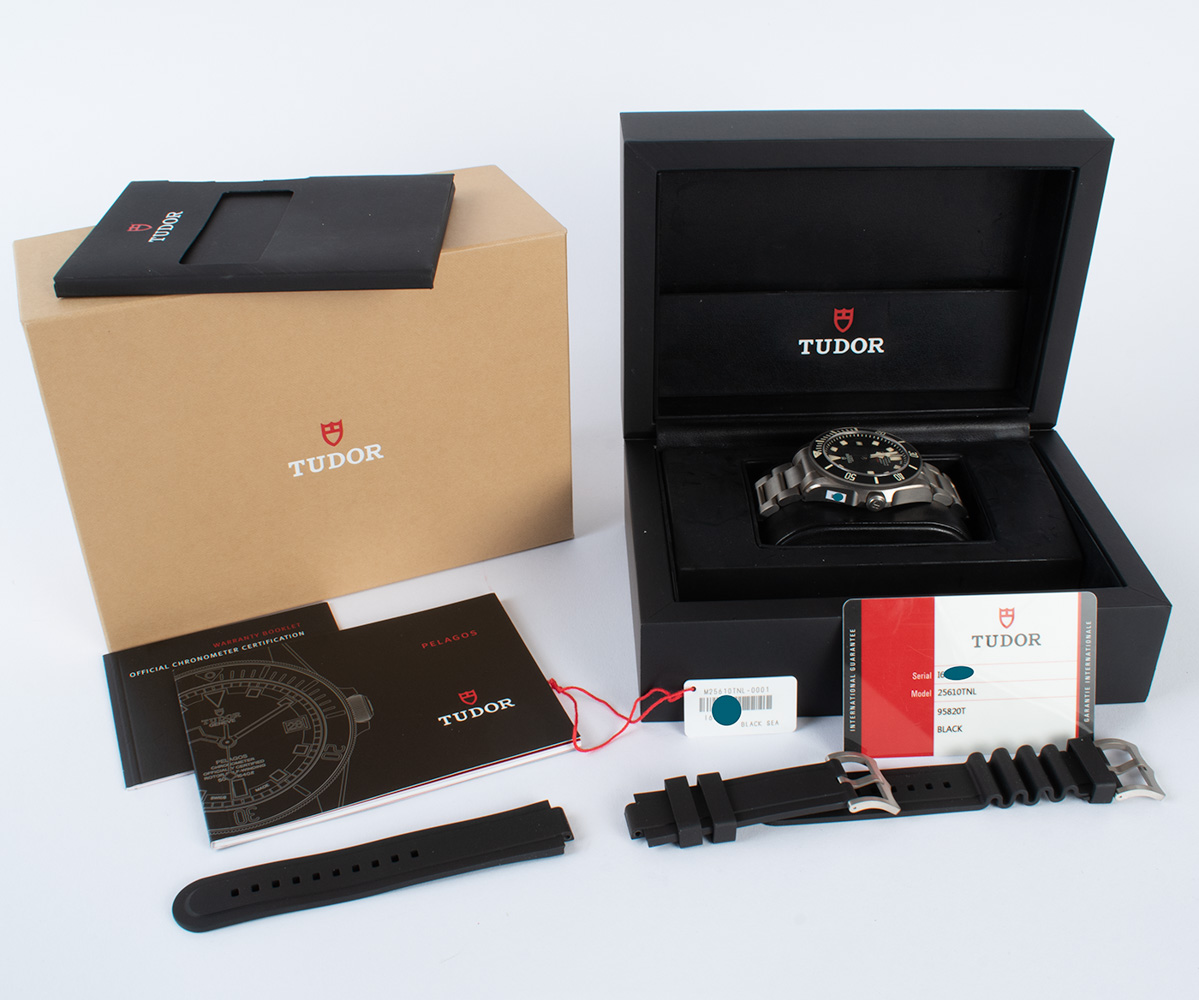 Tudor Pelagos LHD No. 3XX : 25610TNL