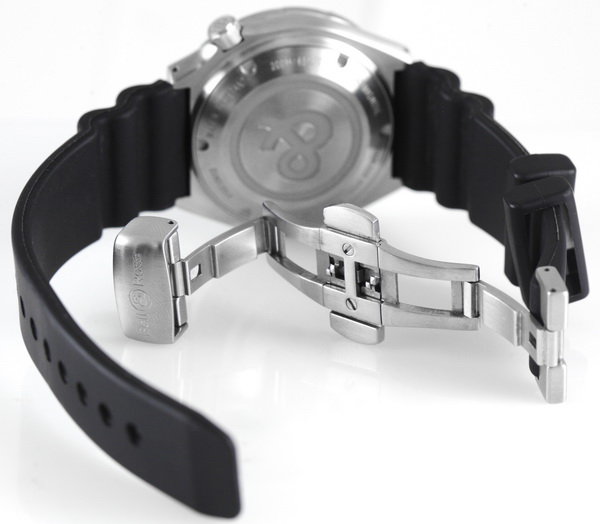 Bell & Ross Type Marine SOLD OUT black dial on rubber strap