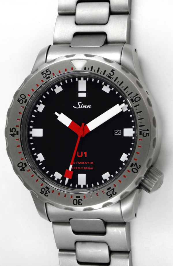 Sinn - U1 : : SOLD OUT : black dial on and bracelet + leather tang strap