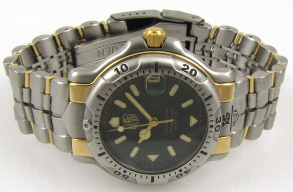 TAG Heuer - 6000 Midsize : WH5253-K1 : SOLD OUT : dark green