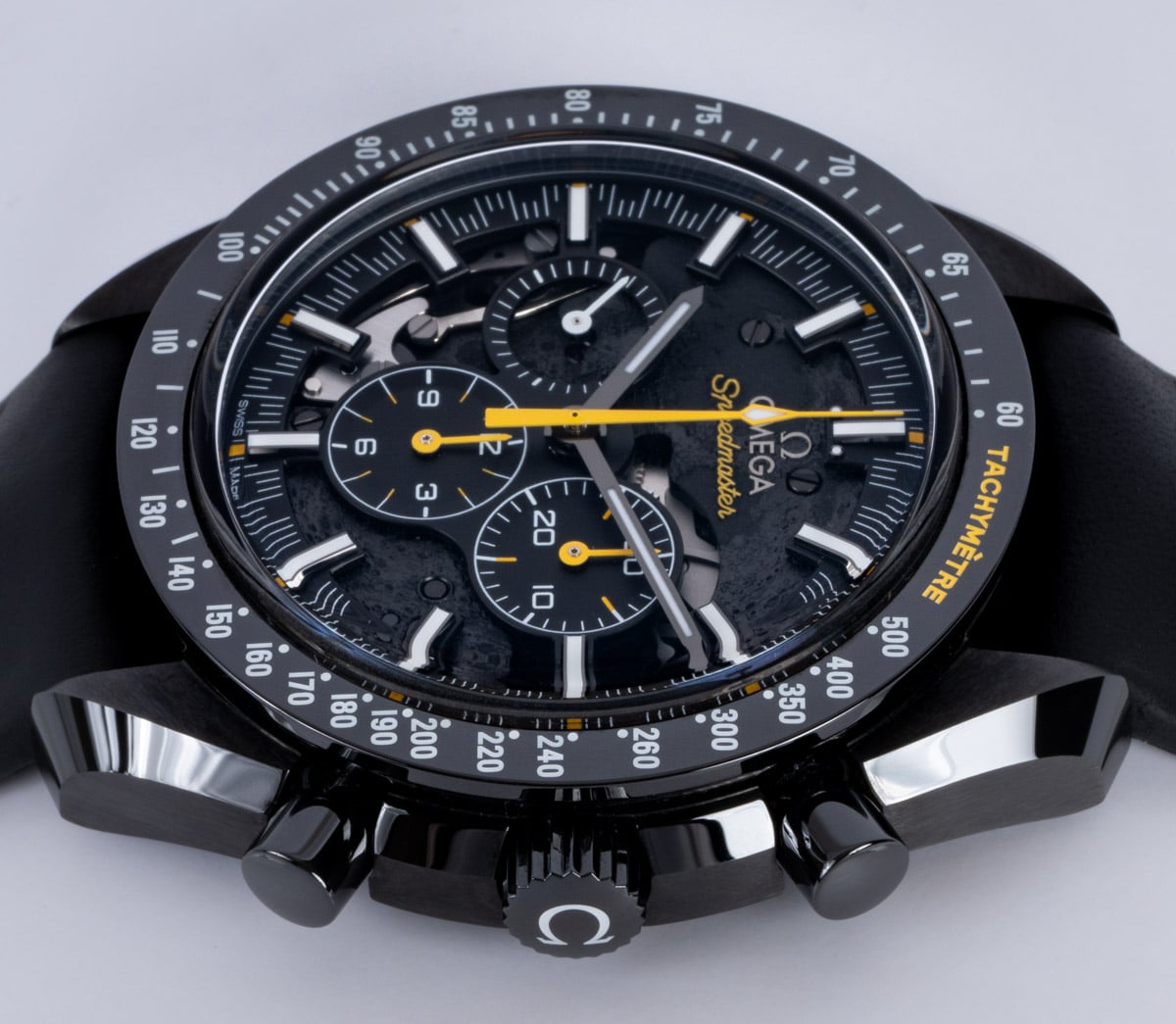 Omega Speedmaster Apollo 8 'Dark Side of the Moon' : 311.92.44.30