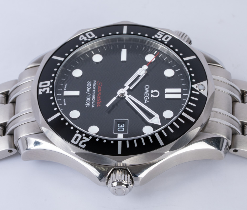 Omega Seamaster Professional 212.30.41.61.01.001 - Black Wave Dial