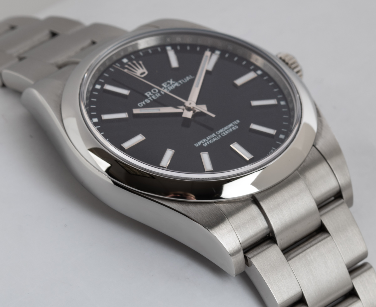 Rolex Oyster Perpetual 39 114300 SOLD OUT black dial on