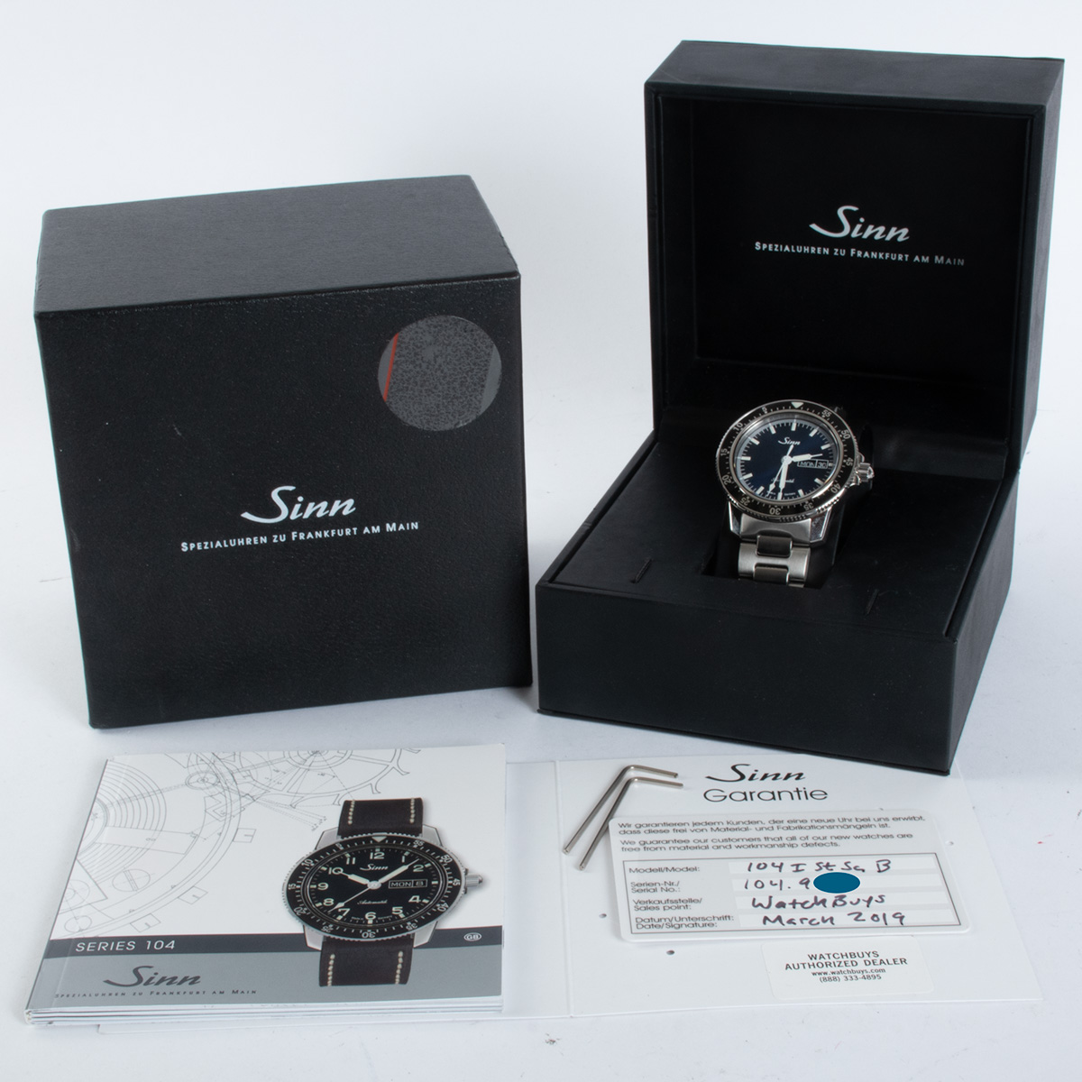 Sinn - 104 I St Sa B : 104 I ST SA B : SOLD OUT : blue dial Sinn - 104 I St Sa B : 104 I ST SA B : SOLD OUT : blue dial