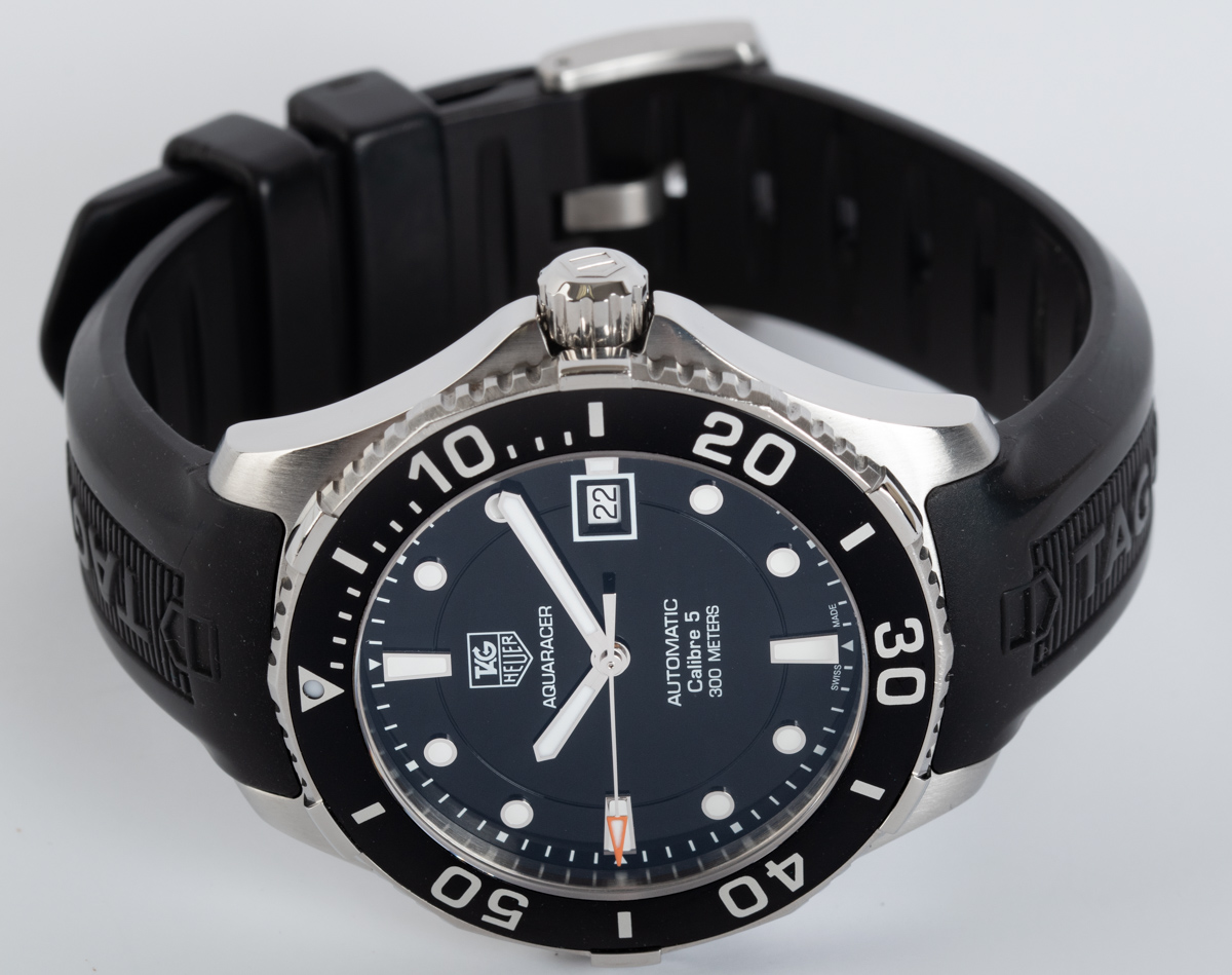 TAG Heuer - Aquaracer Calibre 5 : WAN2110.FT8010 : SOLD OUT TAG Heuer - Aquaracer Calibre 5 : WAN2110.FT8010 : SOLD OUT
